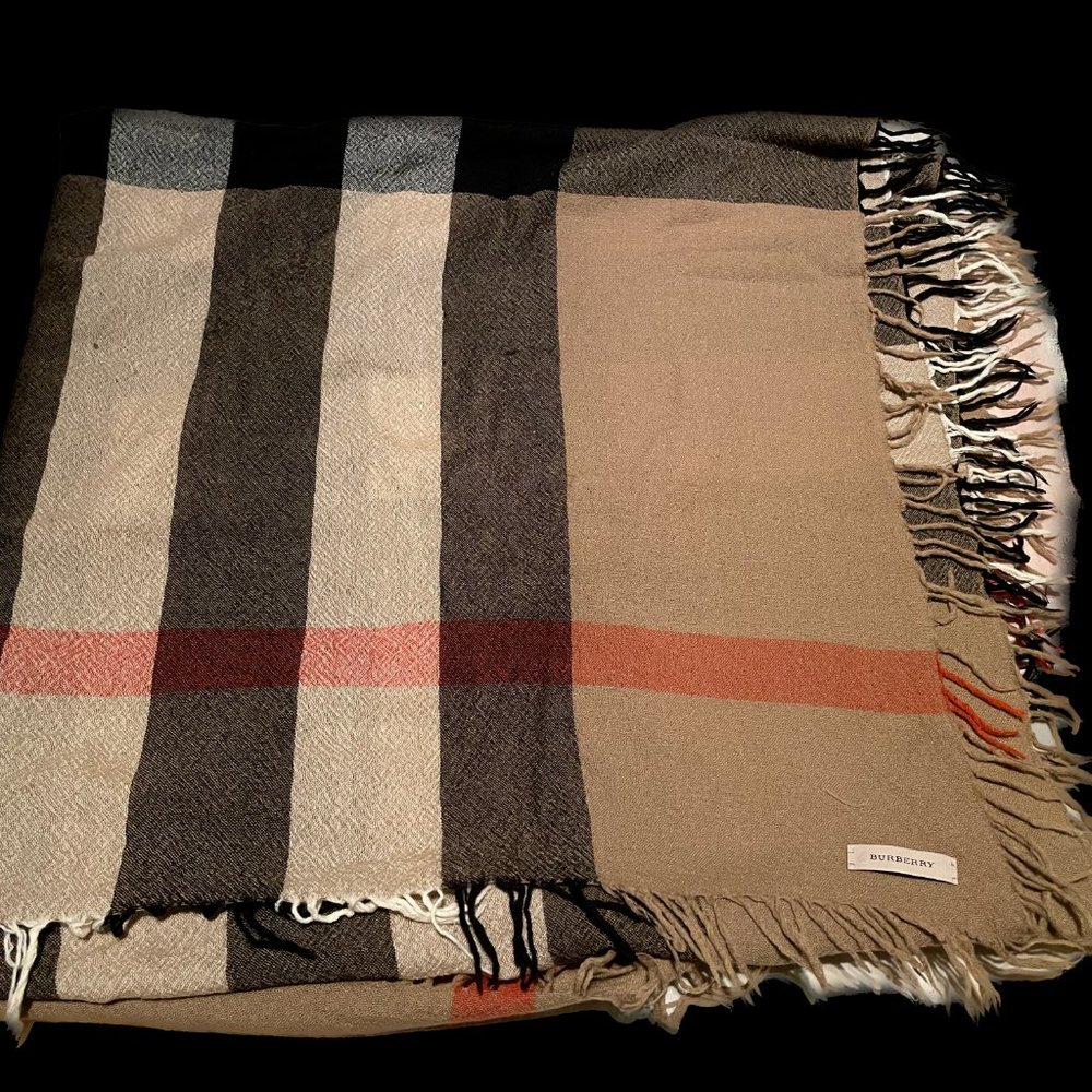AUTHENTIC- Burberry Color Check Wool Scarf